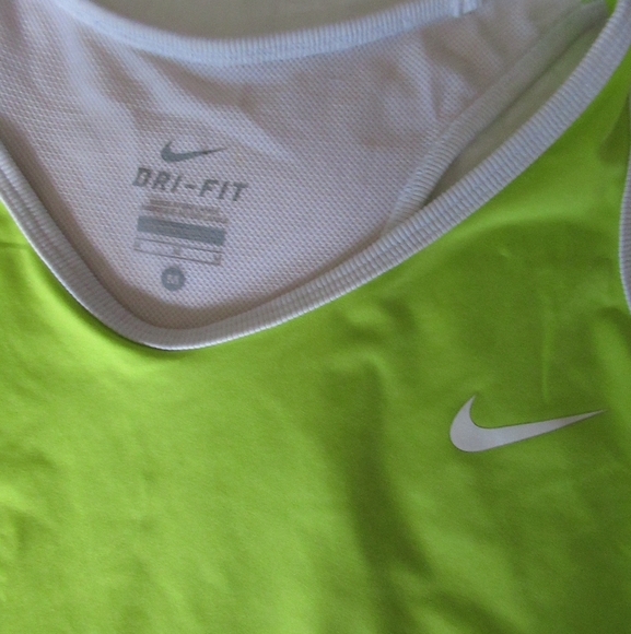 Nike Tops - athletic Ladies top M